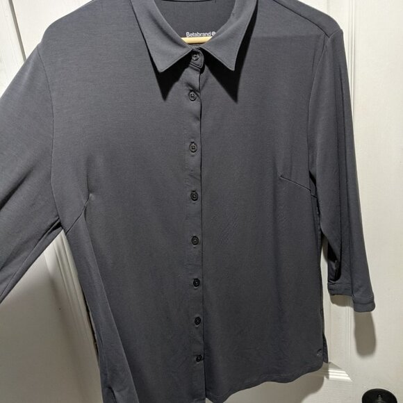 Betabrand | Annie Button up shirt in Storm Grey - Picture 5 of 10